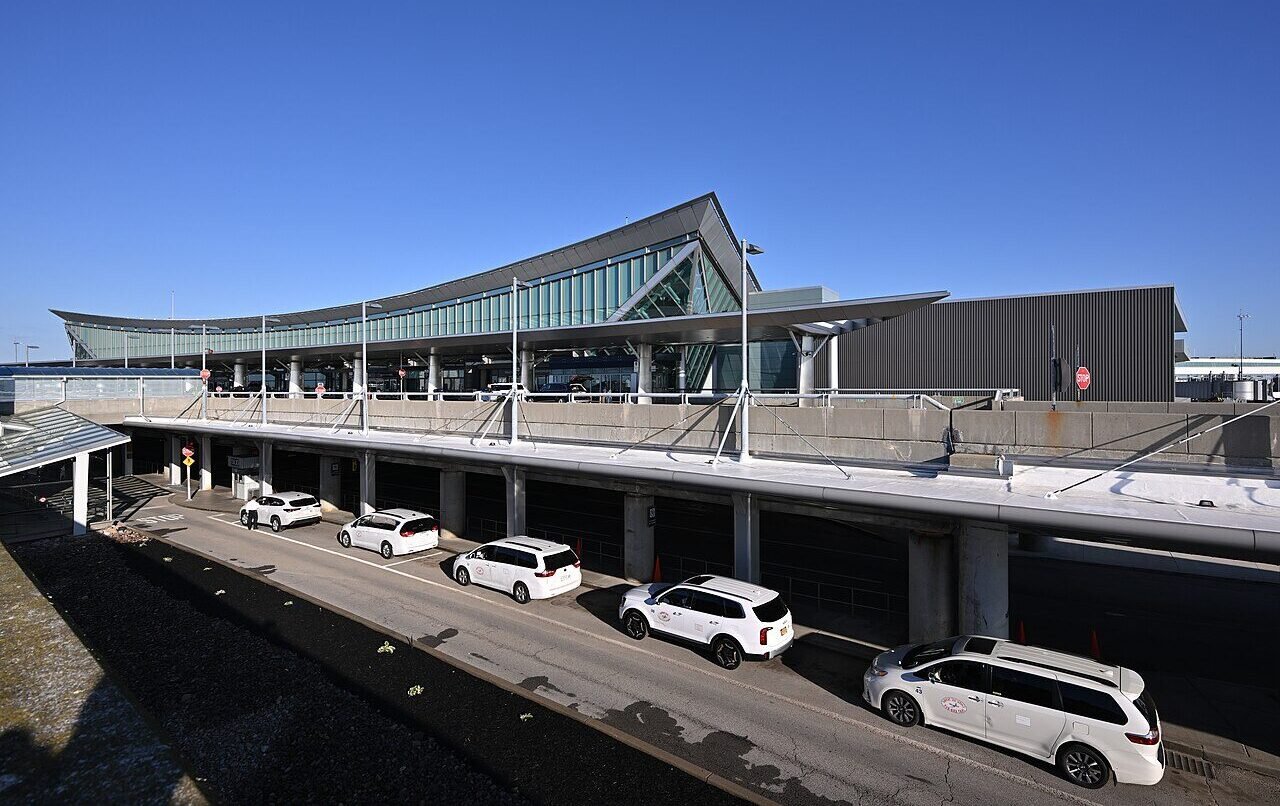 Buffalo Niagara Airport Terminal